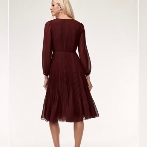Aritzia Wilfred Beaune Dress - Picture 3 of 9